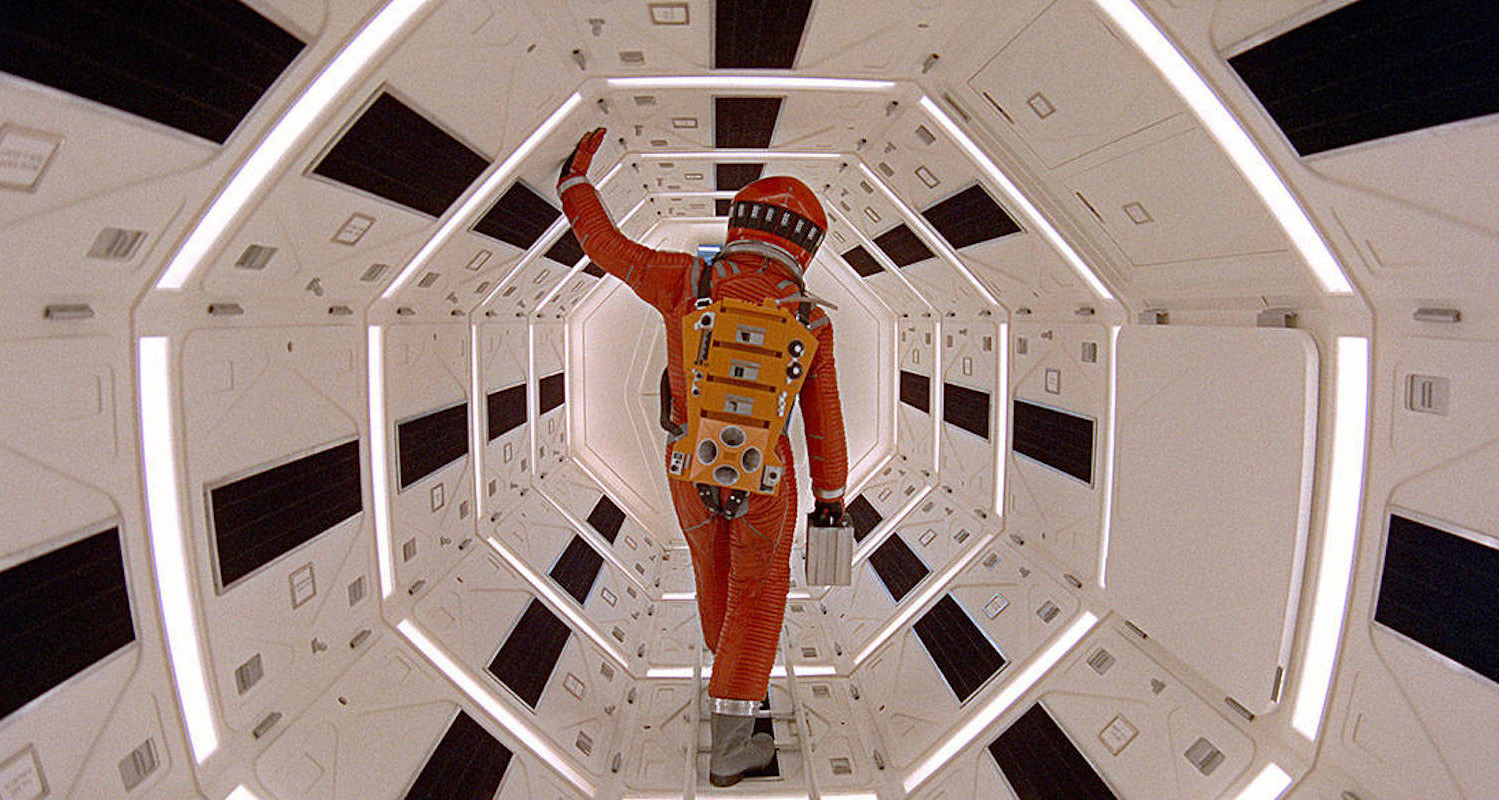 2001: A Space Odyssey — Pushing the Boundaries of What Sci Fi Cinema Can Be - Reactor